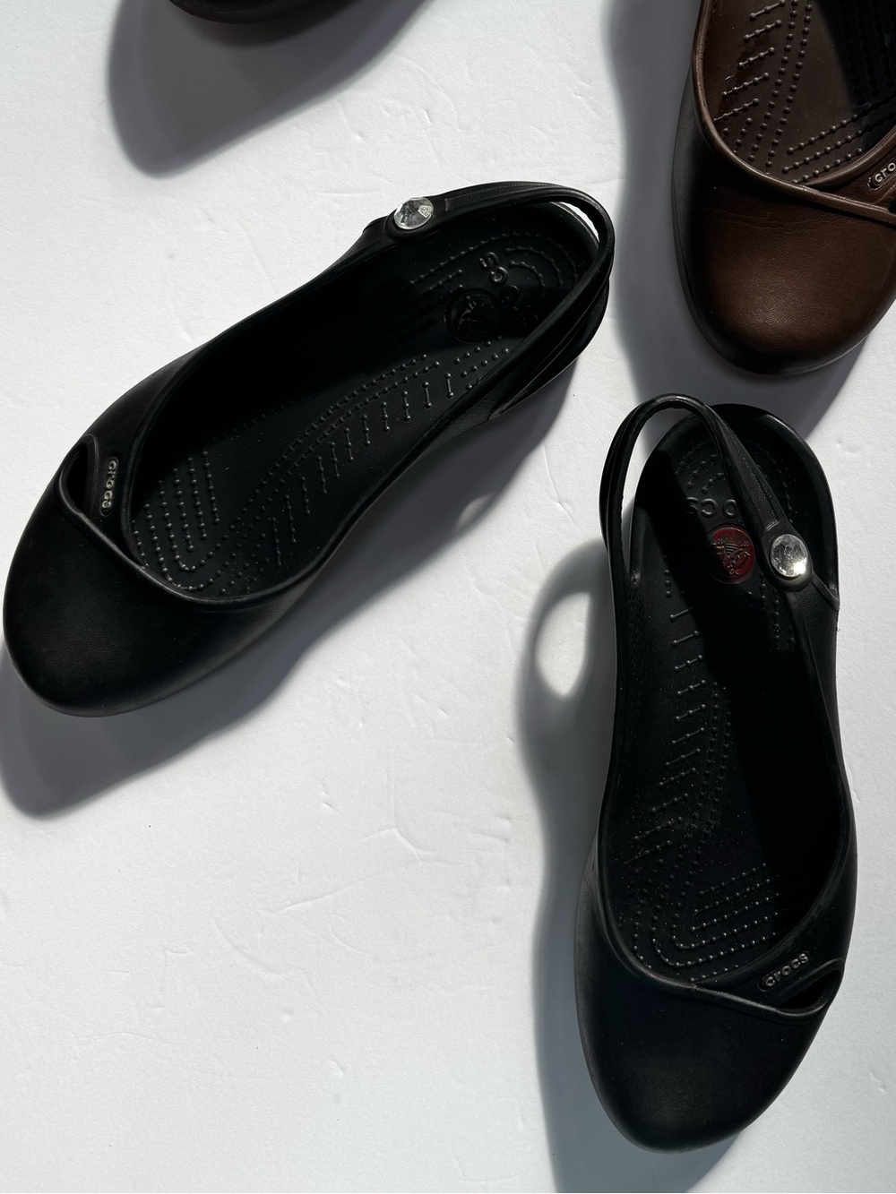 CROCS Slingback Ballet Slingback Flats Jewel Cutout Olivia Black b Womens size 8 - Picture 14 of 14